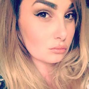 Meet your Posher, Nicky